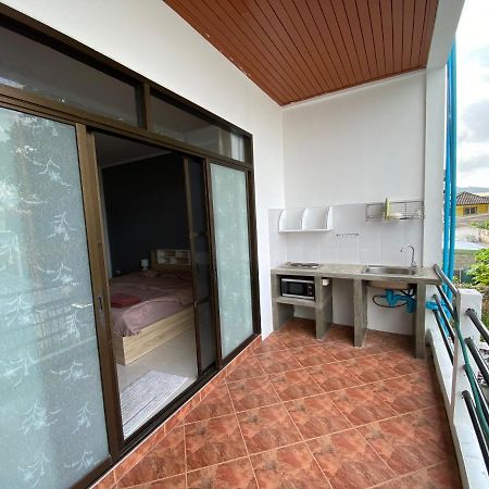 Da Puccio Rawai Guesthouse エクステリア 写真