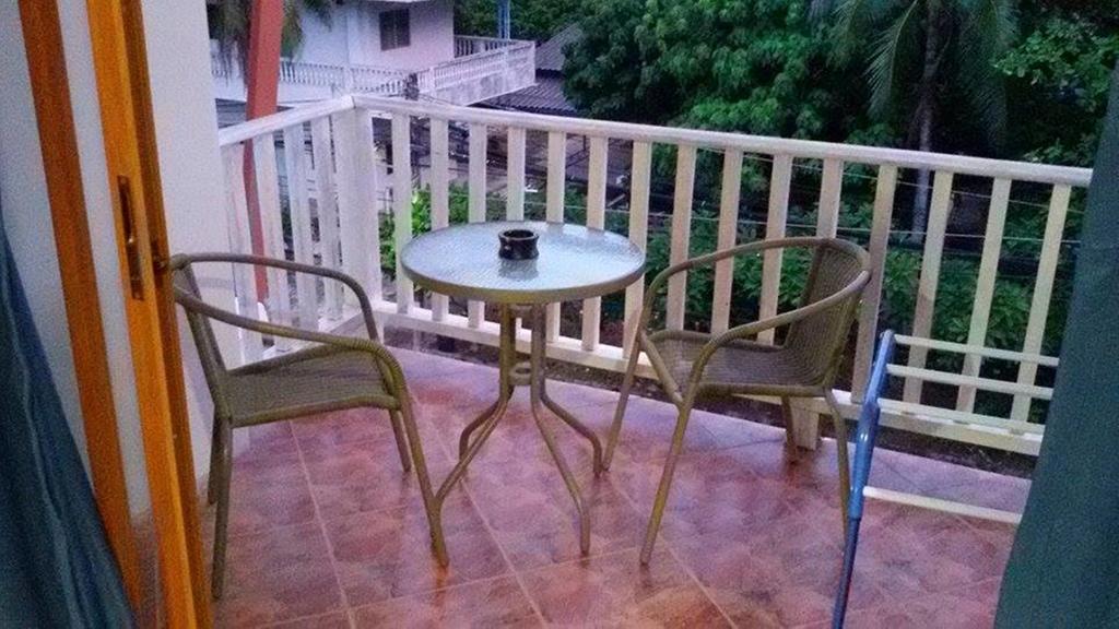 Da Puccio Rawai Guesthouse エクステリア 写真