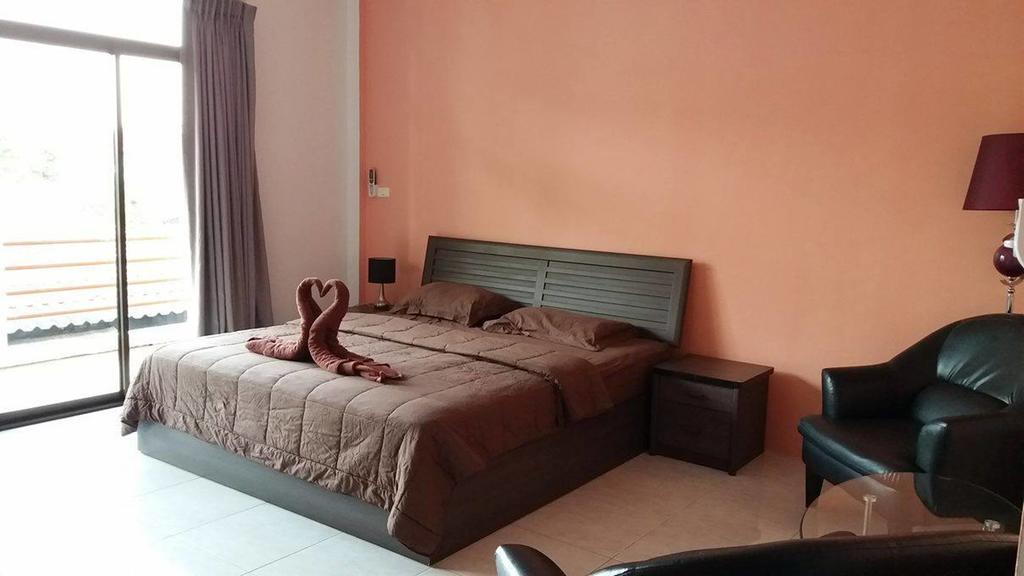 Da Puccio Rawai Guesthouse エクステリア 写真