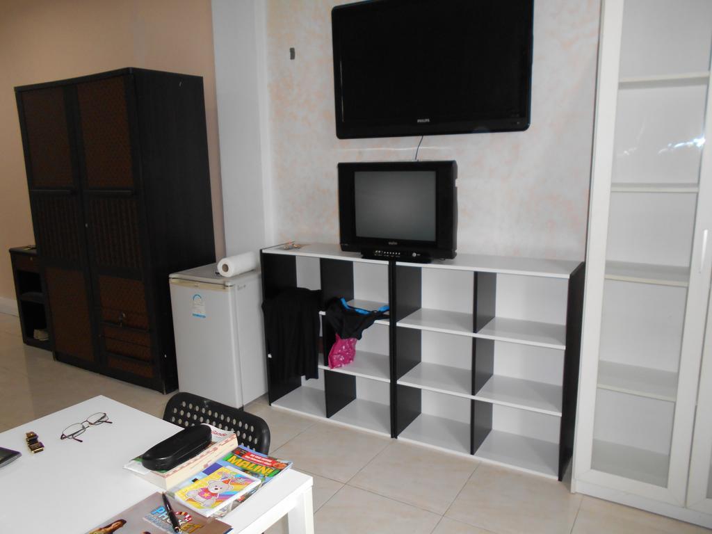 Da Puccio Rawai Guesthouse エクステリア 写真
